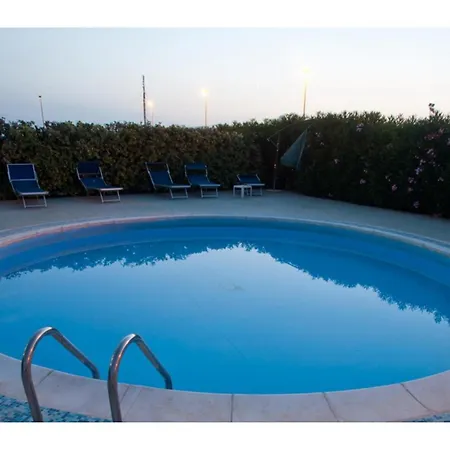 Pretty In Scoglitti, Sicily Apartamento *